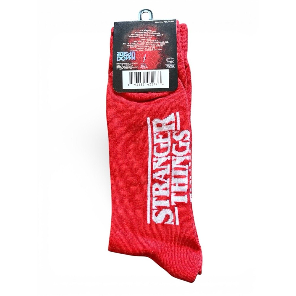 Horror Socks Set (2 Pairs): Pennywise IT Chapter 2 + Stranger Things | Unisex - Picture 5 of 8